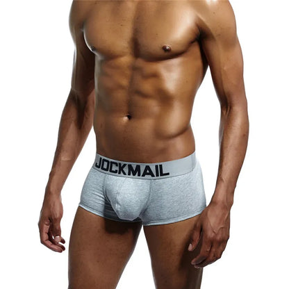 Tyler: Sexy boxer