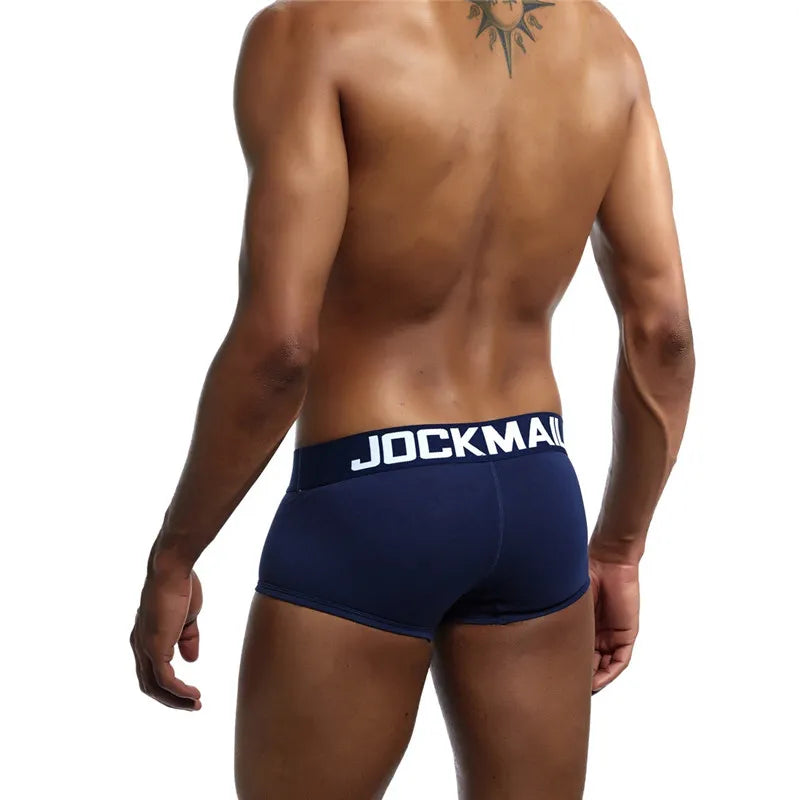 Tyler: Sexy boxer