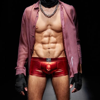 Owen: Shiny boxer